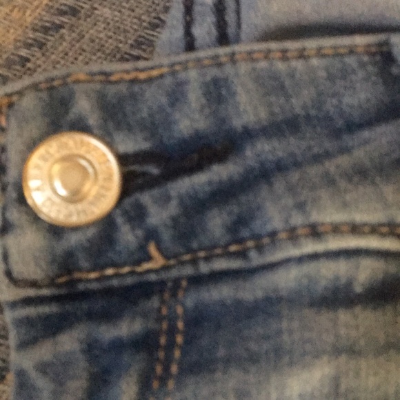 A&F Ankle Jeans - Picture 6 of 8